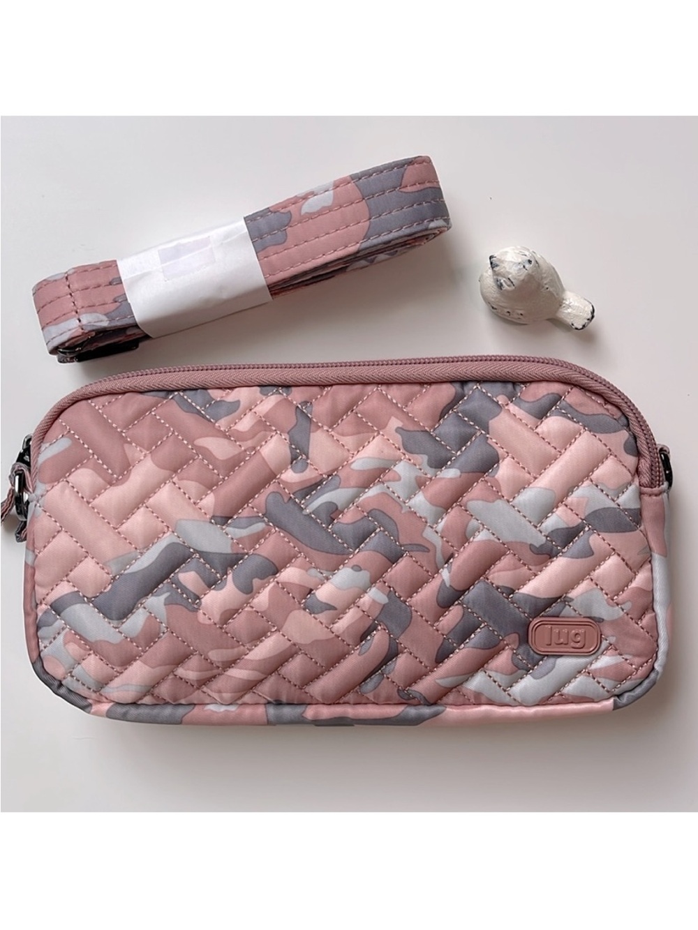 Lug Coupe XL With RFID Crossbody